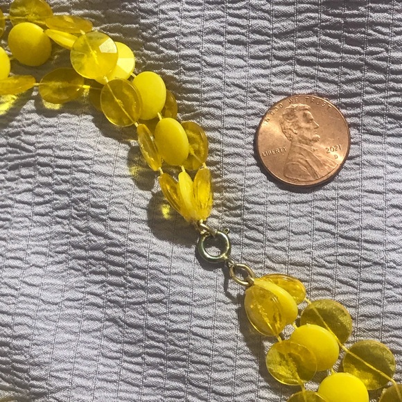 Vintage Yellow Faceted Disc Beads Three Strand Long Necklace - Picture 8 of 8